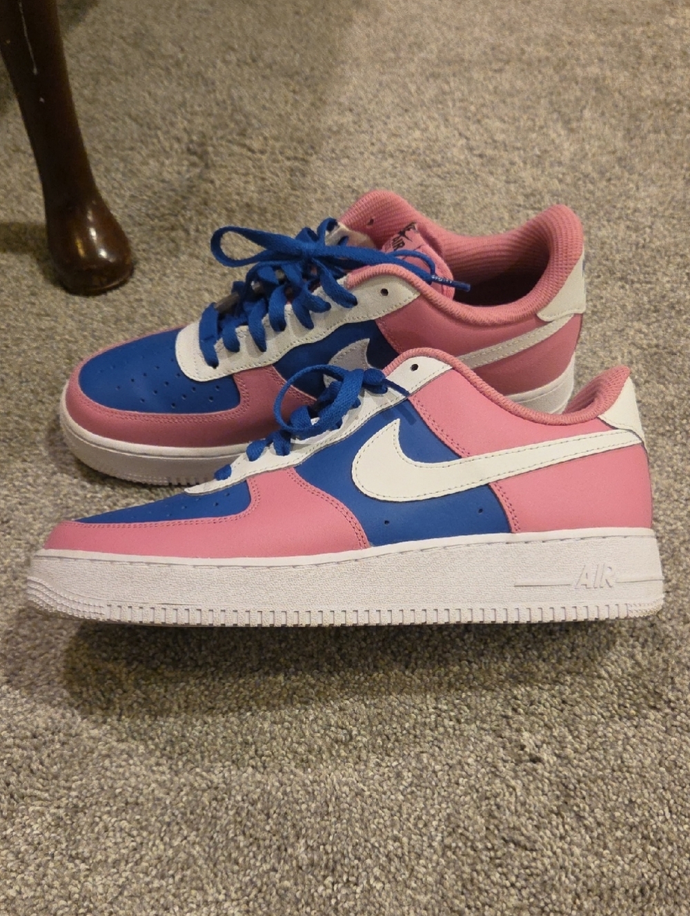 Nike AIR Force 1 Low Top Sneakers in Pink, Blue & White